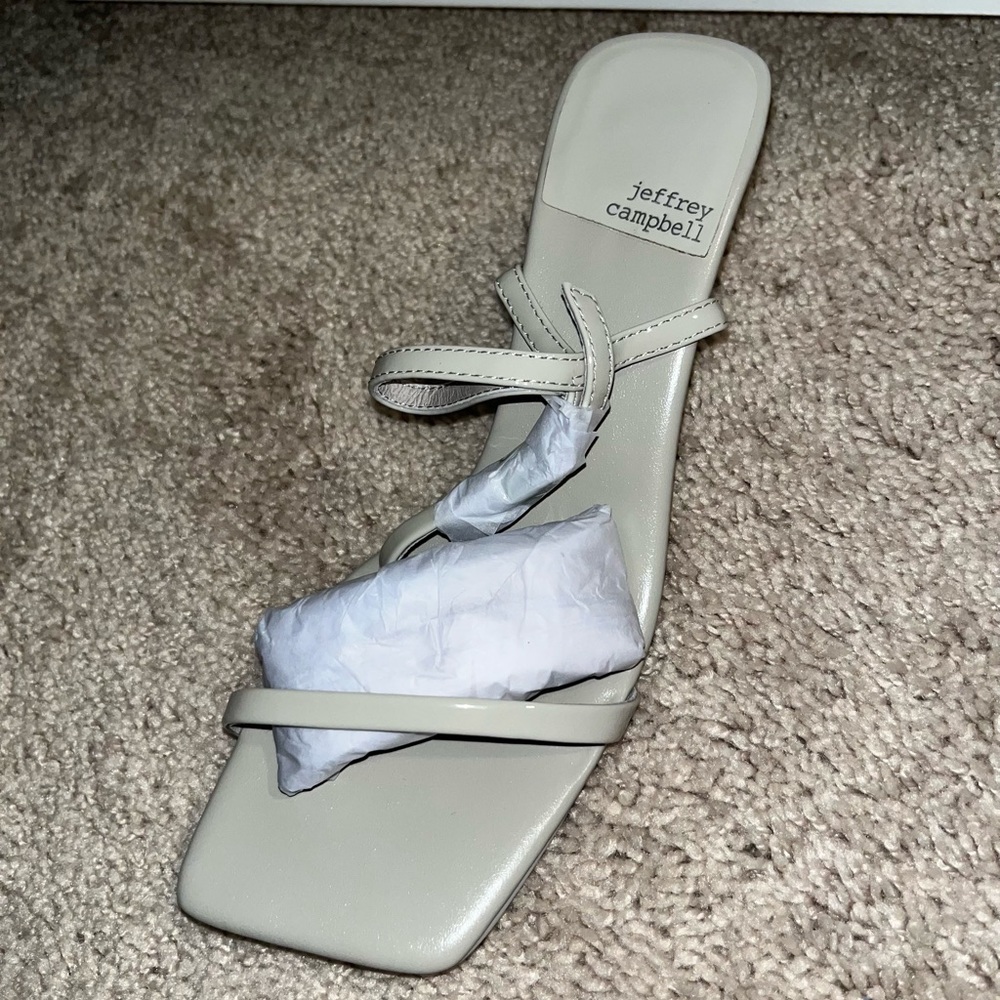 Jeffrey Campbell  | JERROD | Grey Patent / 8.5